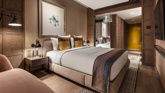 New Year's Eve London 2025 | Deluxe King Room at The Londoner