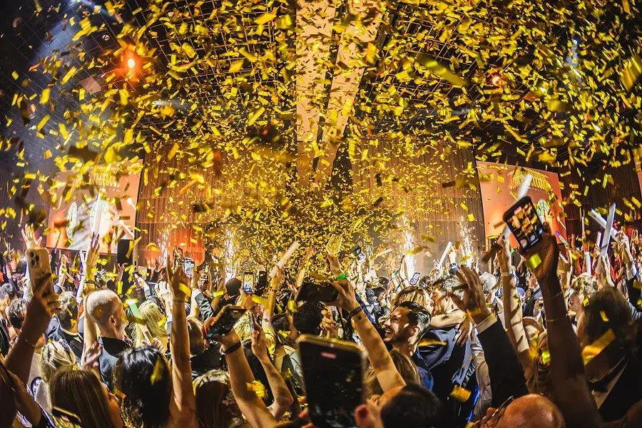 London NYE Masquerade: A Golden Celebration